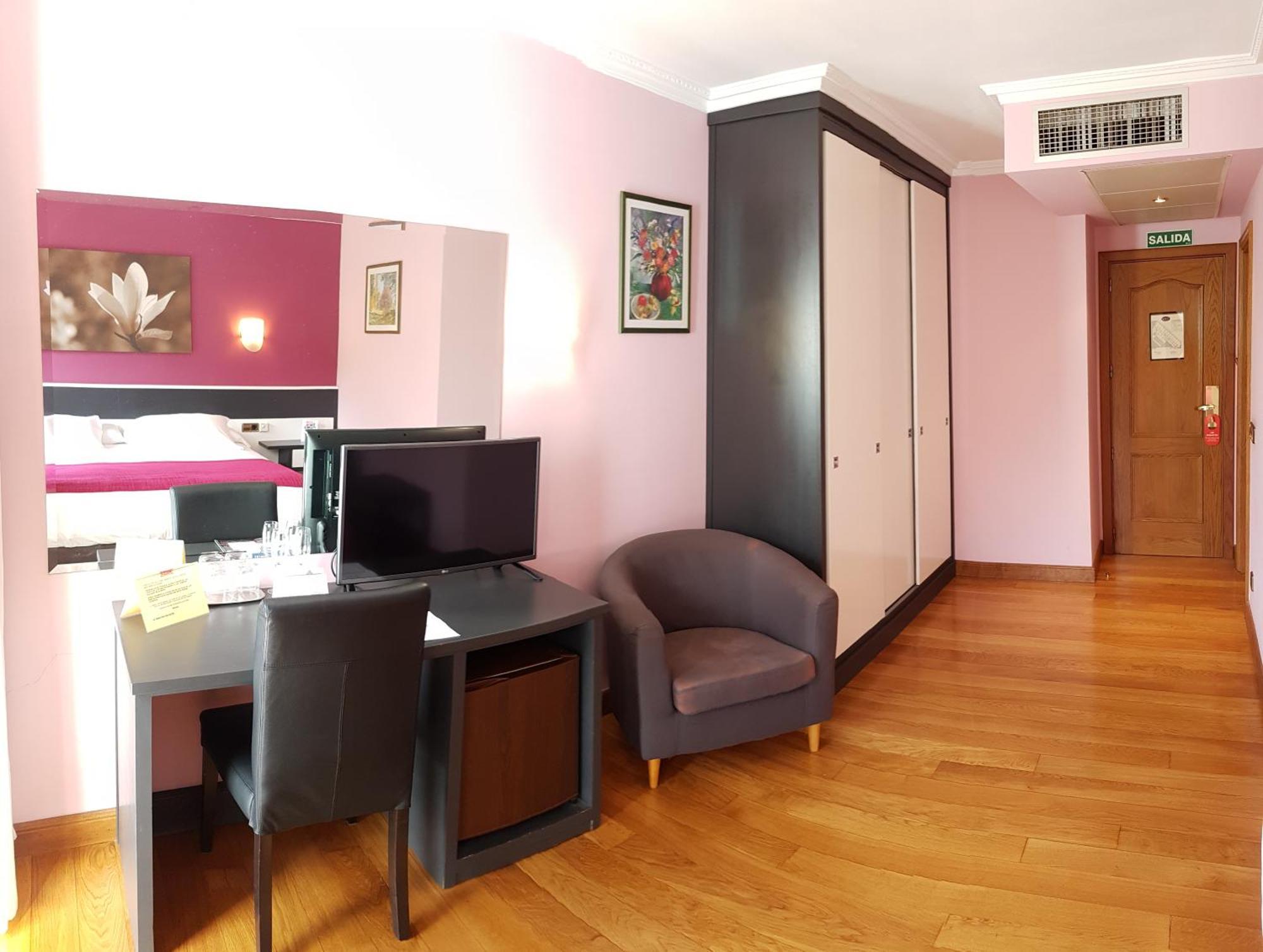 Hotel Venta De Etxalar Bagian luar foto