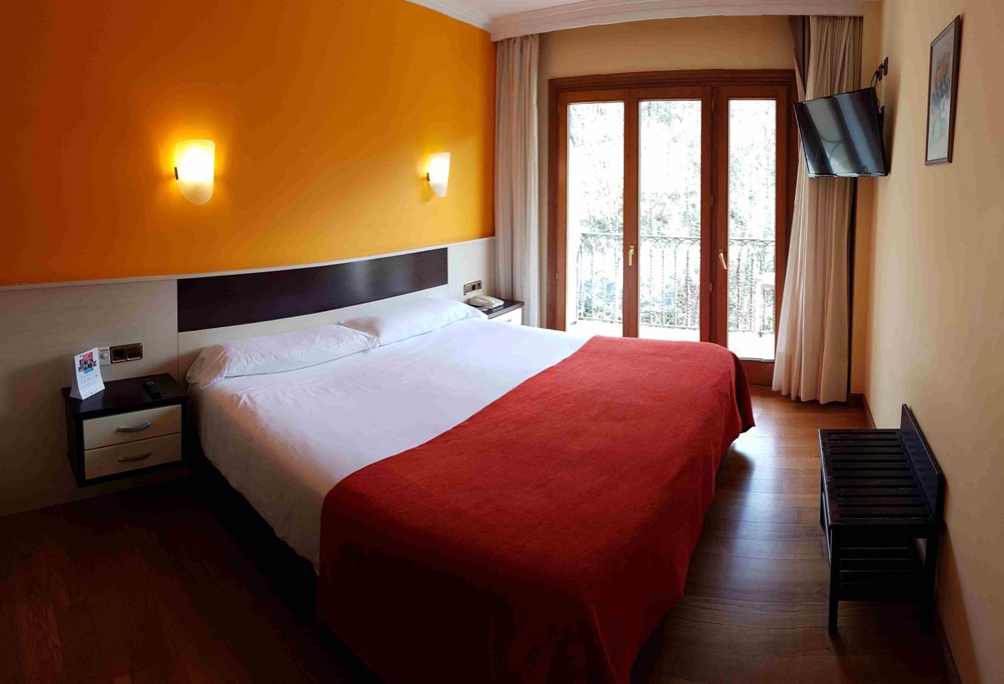 Hotel Venta De Etxalar Bagian luar foto