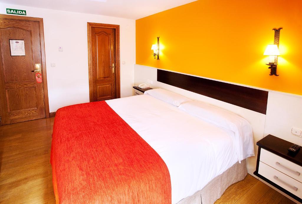 Hotel Venta De Etxalar Ruang foto