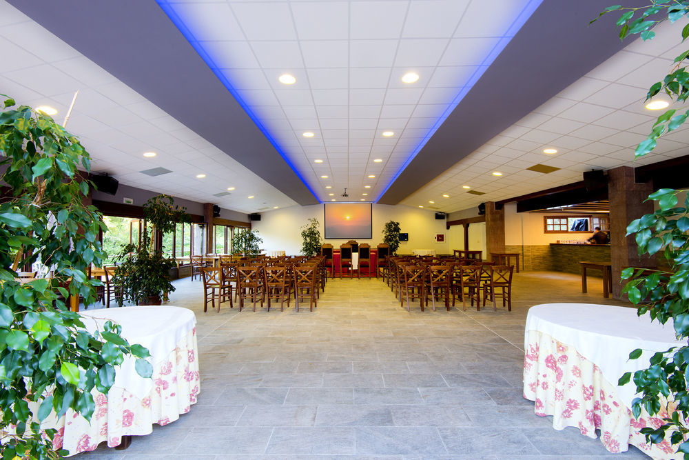 Hotel Venta De Etxalar Bagian luar foto